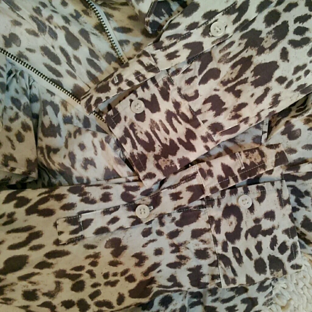 Moda International button front abstract blouse